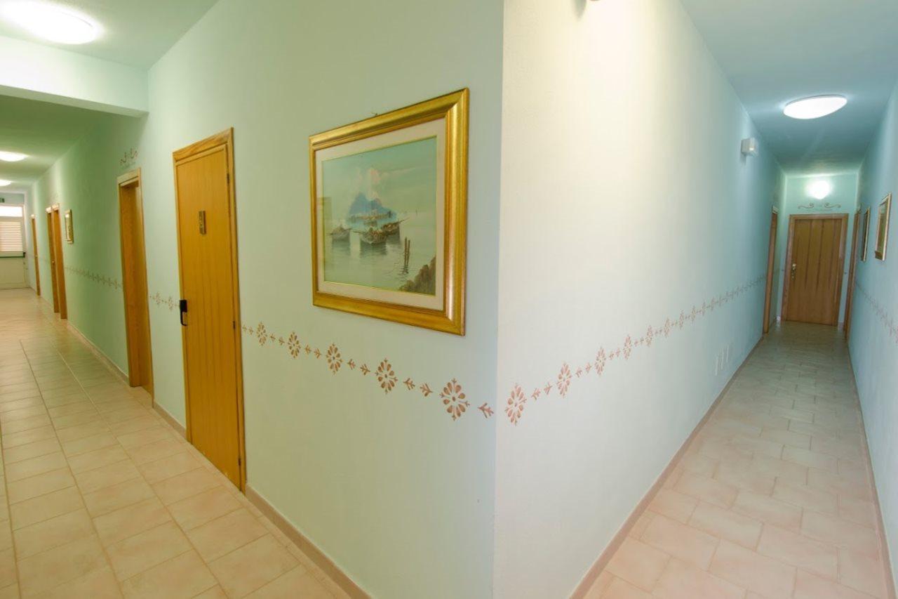 A.I.R. Hotel Gabbiano Isola Rossa Εξωτερικό φωτογραφία