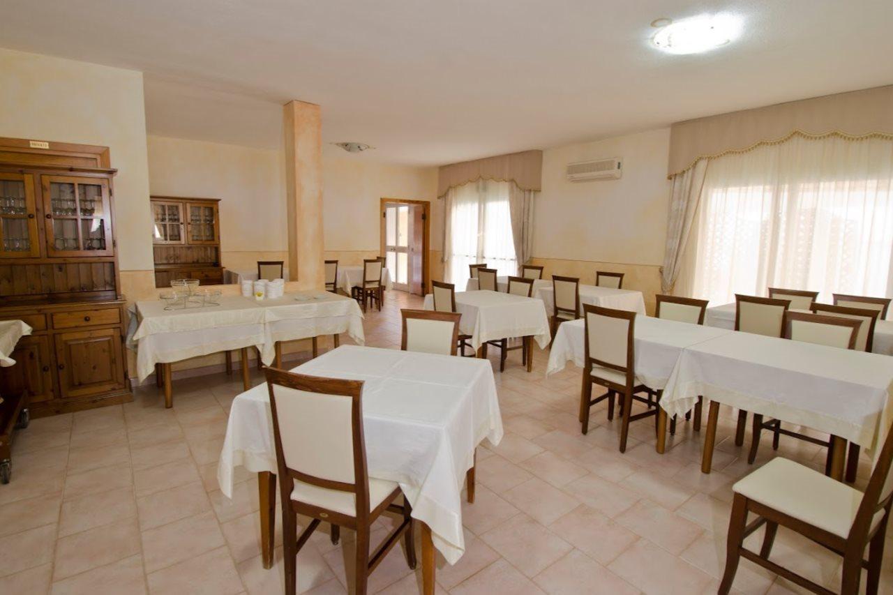 A.I.R. Hotel Gabbiano Isola Rossa Εξωτερικό φωτογραφία