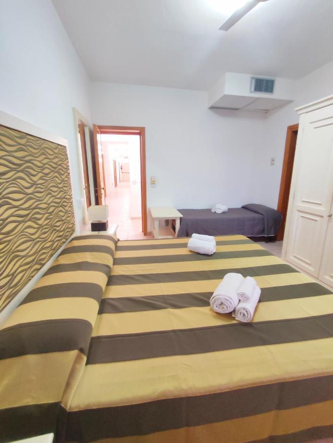 A.I.R. Hotel Gabbiano Isola Rossa Εξωτερικό φωτογραφία